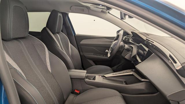 Peugeot 408 Allure 