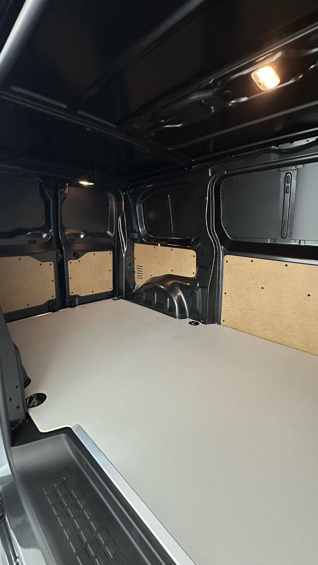 Citro&euml;n Jumpy Kastenwagen M 