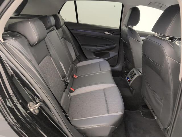 Volkswagen Golf Life Plus 