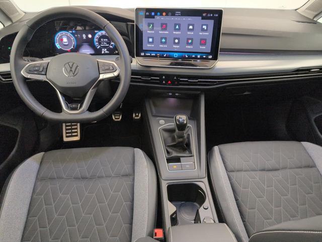 Volkswagen Golf Life Plus 