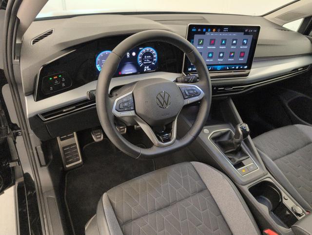 Volkswagen Golf Life Plus 