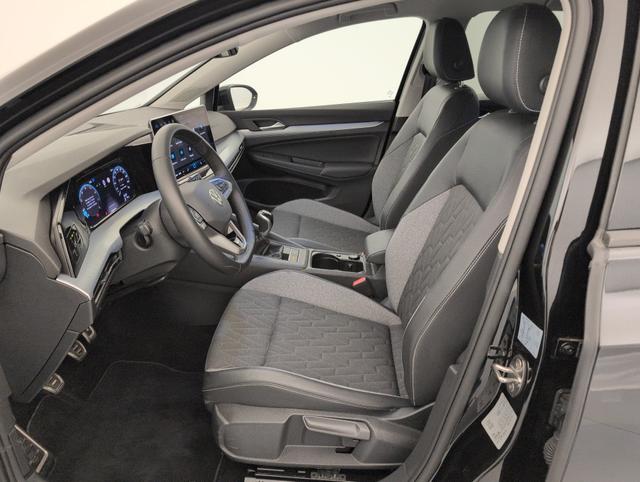 Volkswagen Golf Life Plus 