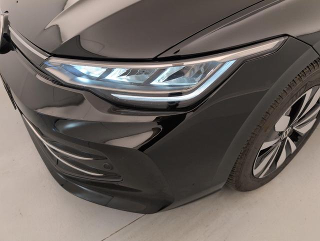 Volkswagen Golf Life Plus 