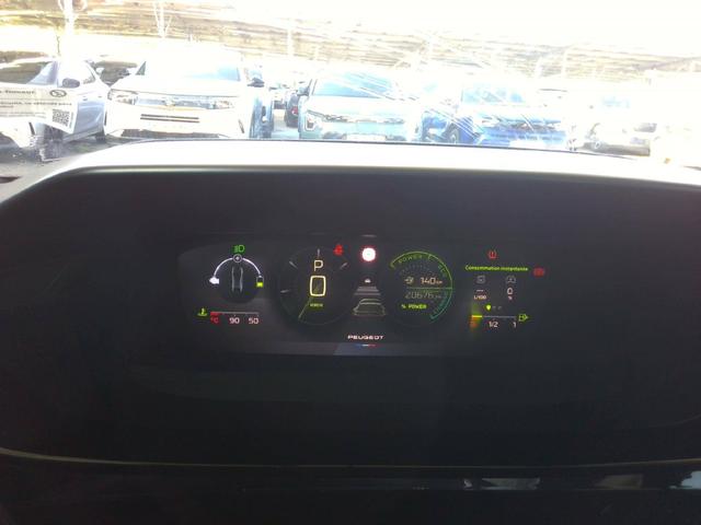 Peugeot 408 GT 