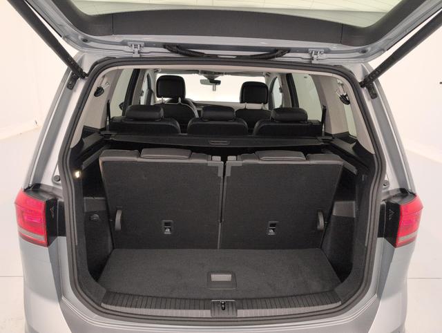 Volkswagen Touran Life Plus 7pl 