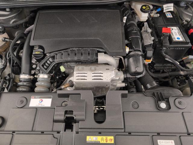 Citro&euml;n C4 Feel Pack 
