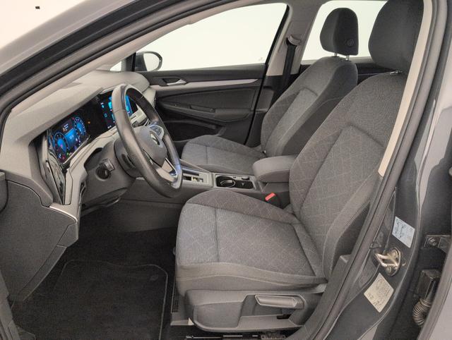 Volkswagen Golf Life Business 