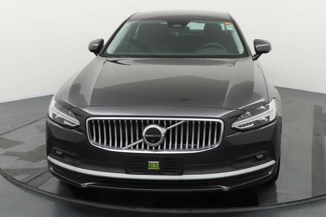 Volvo S90 Plus Bright 