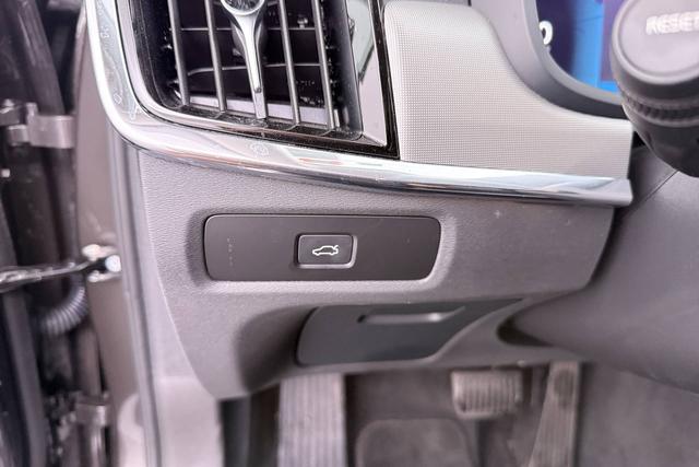 Volvo S90 Plus Bright 