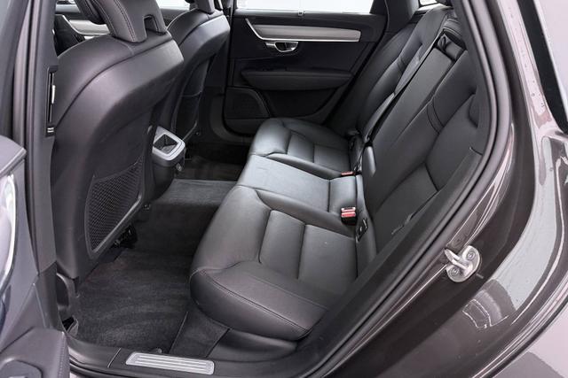 Volvo S90 Plus Bright 