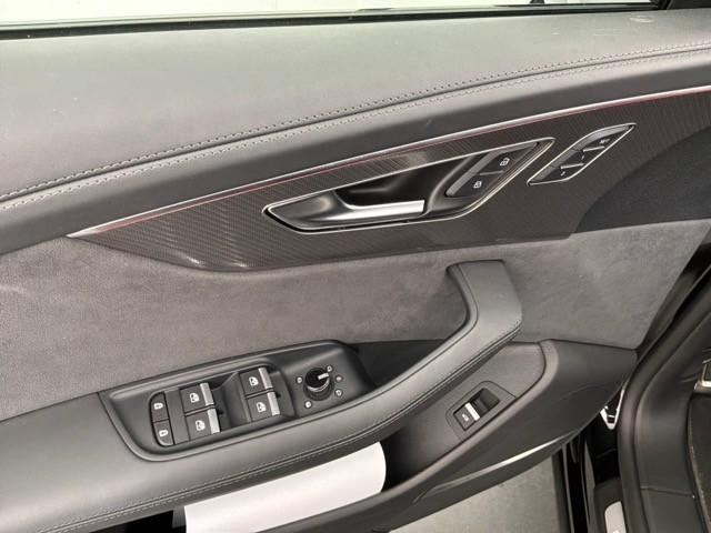 Audi RS Q8 RSQ8 