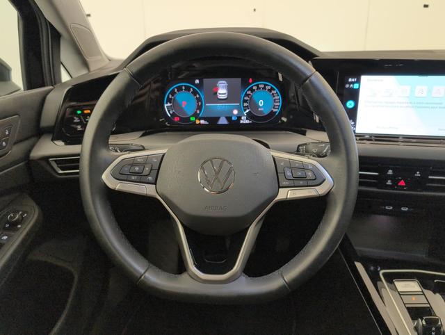 Volkswagen Golf Style 