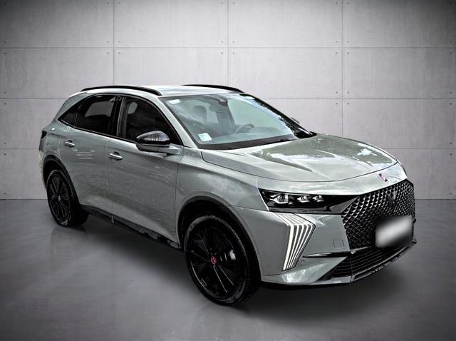 DS Automobiles 7 Performance Line + DS7 (Crossback) 