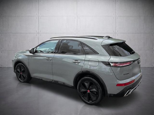 DS Automobiles 7 Performance Line + DS7 (Crossback) 