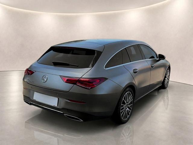 Mercedes-Benz Business Line CLA 180 