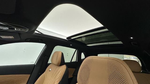 Geely Starray EM-i Max+ 