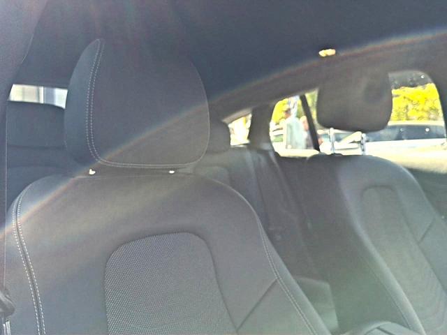 Mercedes-Benz Business Line CLA 180 