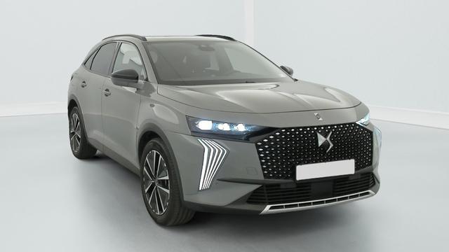 DS Automobiles 7 - Etoile DS7 (Crossback)