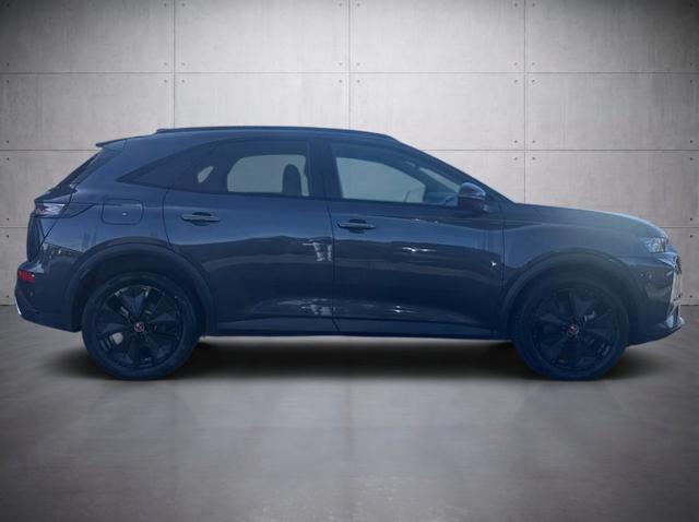 DS Automobiles 7 Performance Line + DS7 (Crossback) 