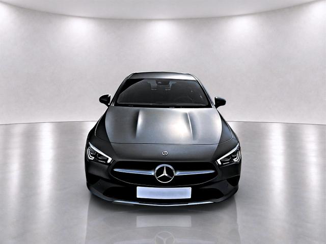 Mercedes-Benz Business Line CLA 180 