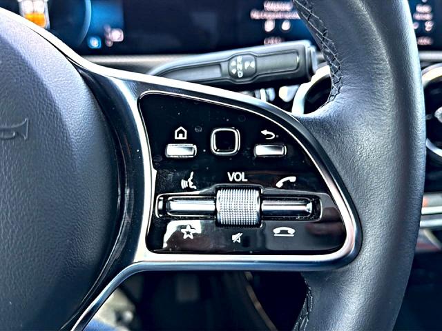 Mercedes-Benz Business Line CLA 180 