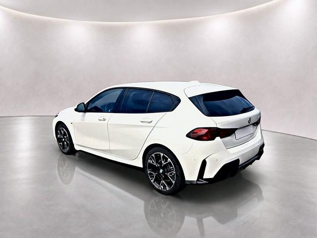 BMW 1er M Sport Design (F70) 120 