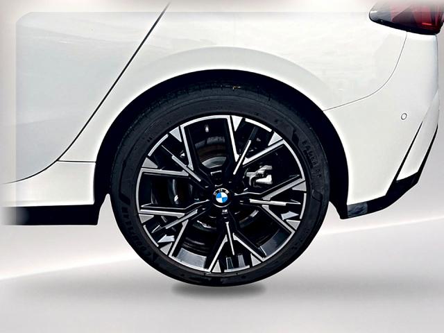 BMW 1er M Sport Design (F70) 120 