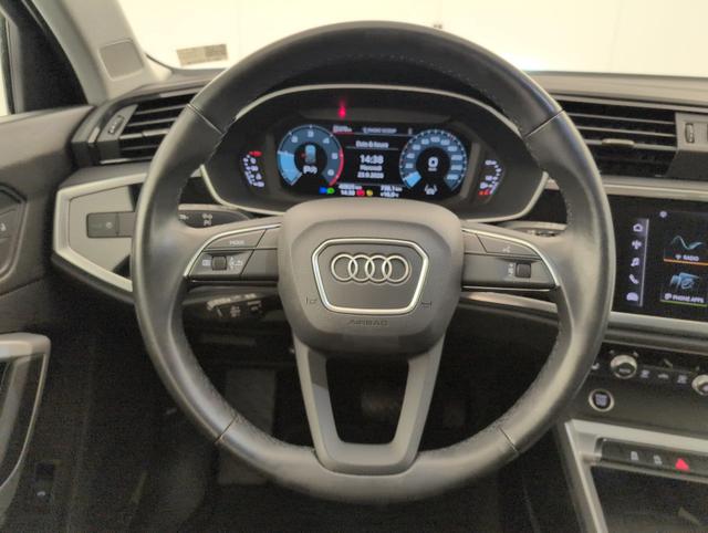Audi Q3 design 