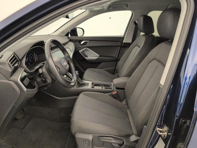 Audi Q3 design 