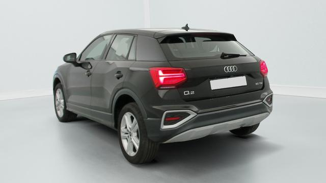 Audi Q2 Business line 