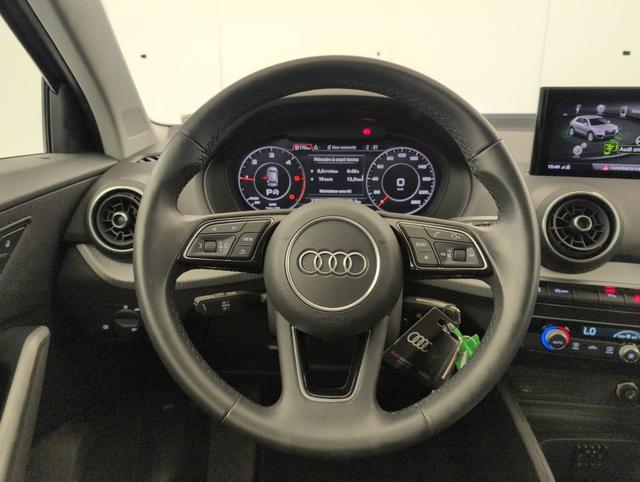 Audi Q2 Business line 