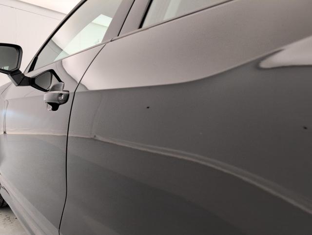 Audi Q2 Business line 