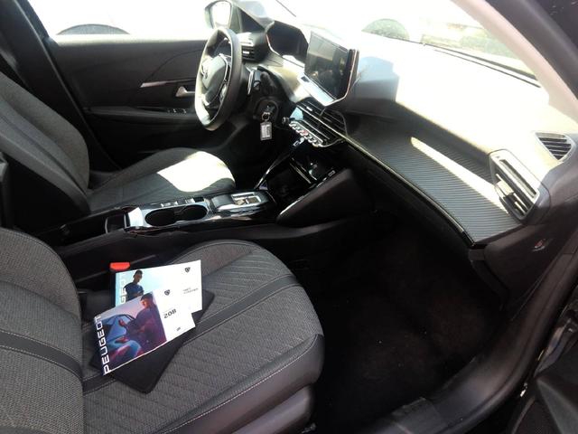 Peugeot 208 Allure 