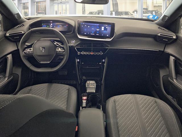 Peugeot e-2008 Allure 