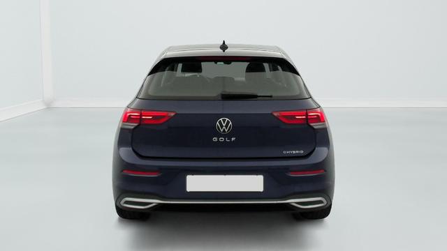 Volkswagen Golf Style 