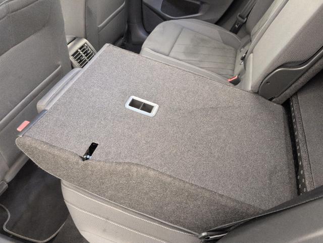 Volkswagen Golf Style 