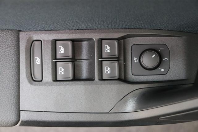 Seat Arona Play Plus 