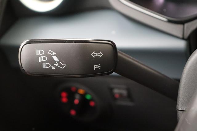 Seat Arona Play Plus 