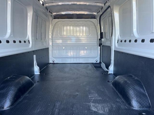 Maxus eDeliver 9 Kastenwagen 