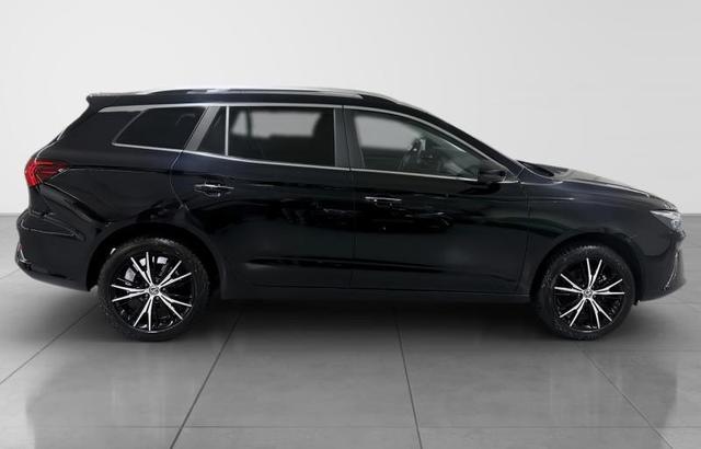 MG MG5 Luxury 