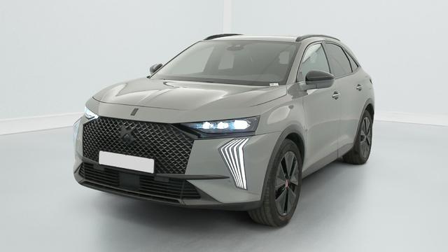 DS Automobiles 7 Performance Line + DS7 (Crossback) 