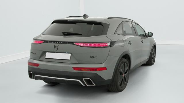 DS Automobiles 7 Performance Line + DS7 (Crossback) 