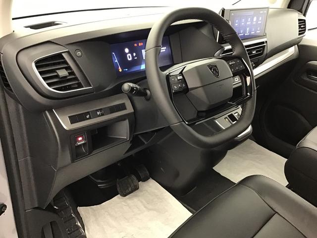Peugeot Expert Kastenwagen Luxury Edition XL Cabine approfondie 