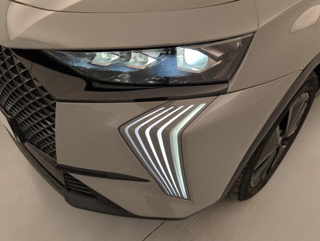 DS Automobiles 7 Performance Line + DS7 (Crossback) 