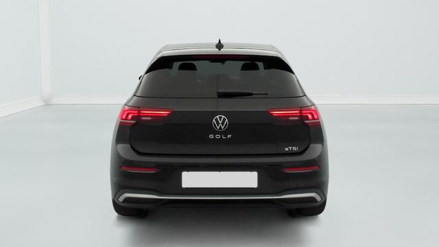Volkswagen Golf Life Plus 