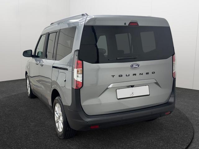 Ford Tourneo Courier Titanium 