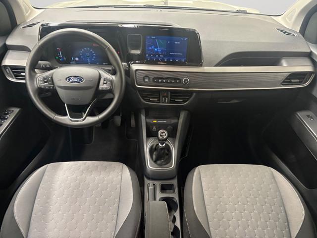 Ford Tourneo Courier Titanium 