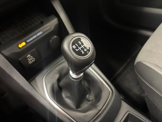 Ford Tourneo Courier Titanium 