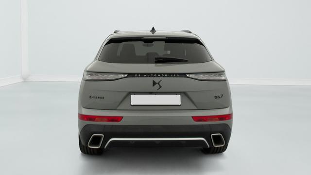 DS Automobiles 7 Performance Line + DS7 (Crossback) 