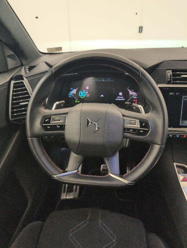 DS Automobiles 7 Performance Line + DS7 (Crossback) 